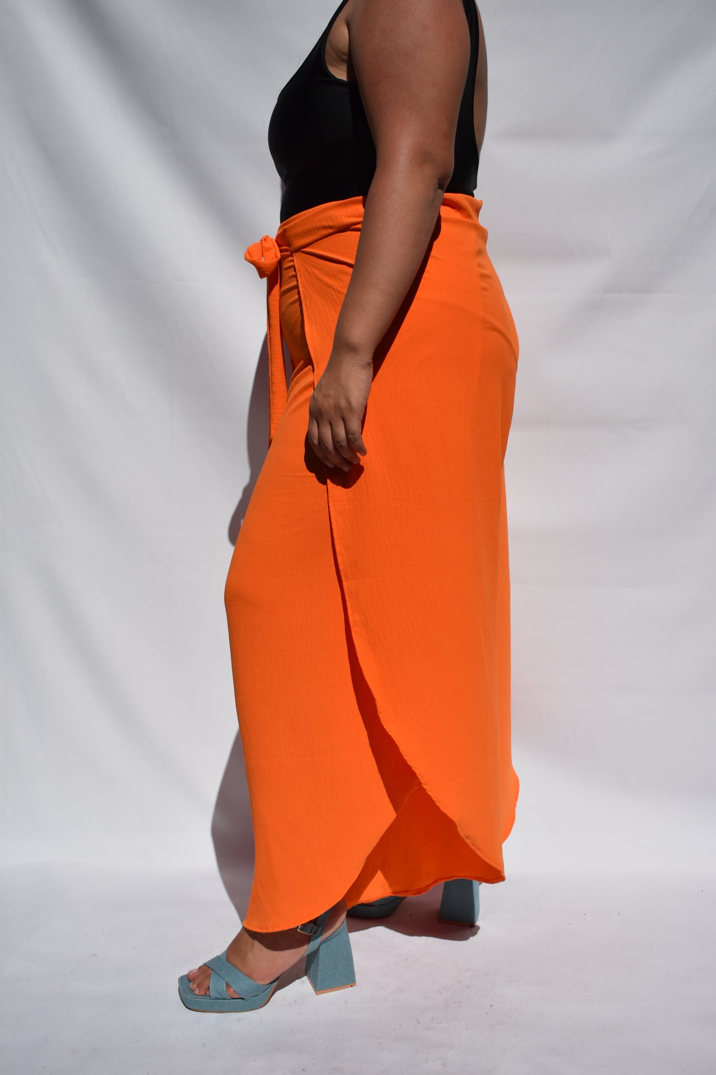 PANTALON PAREO NARANJA