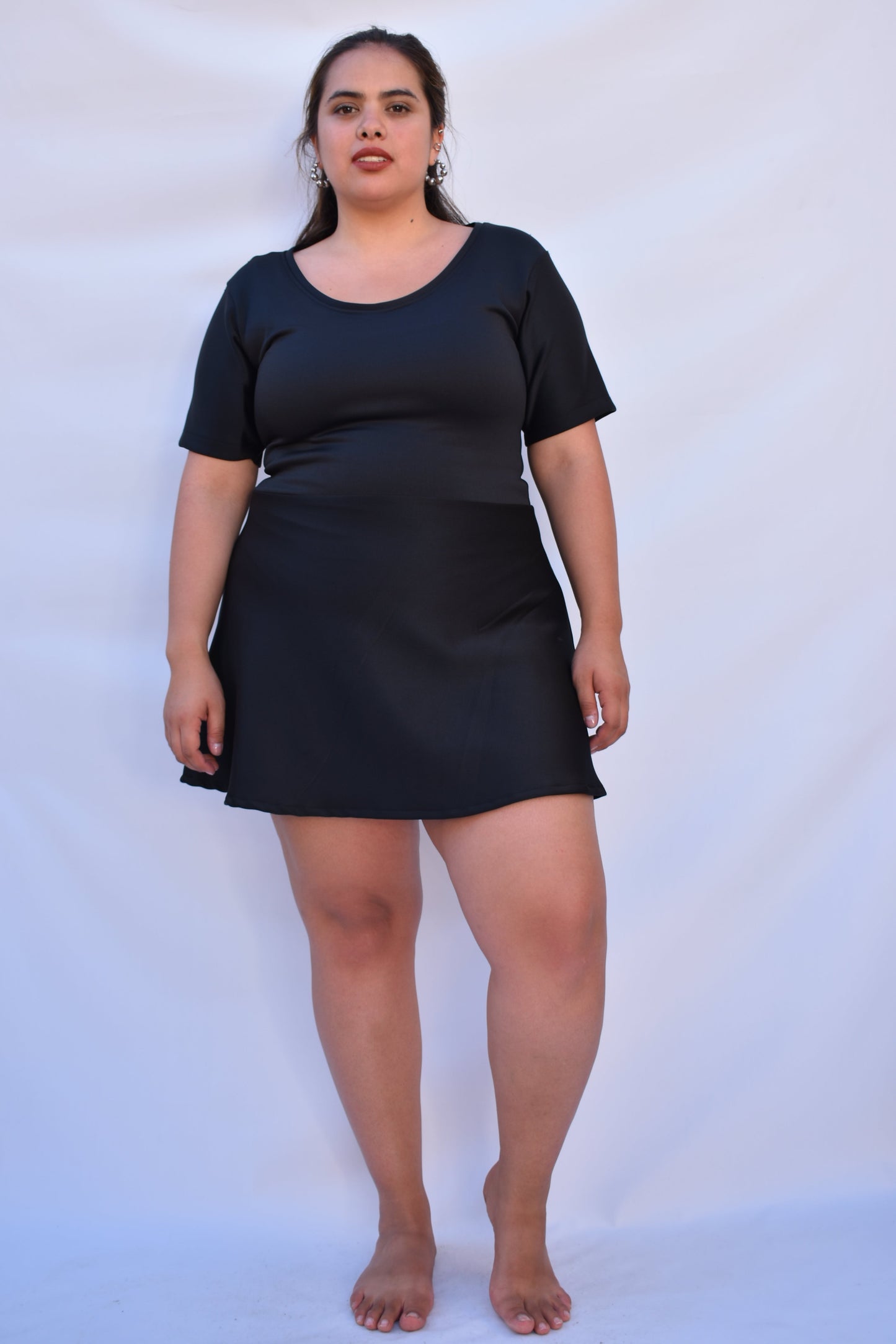 VESTIDO LEANDRA PEPLUM NEGRO
