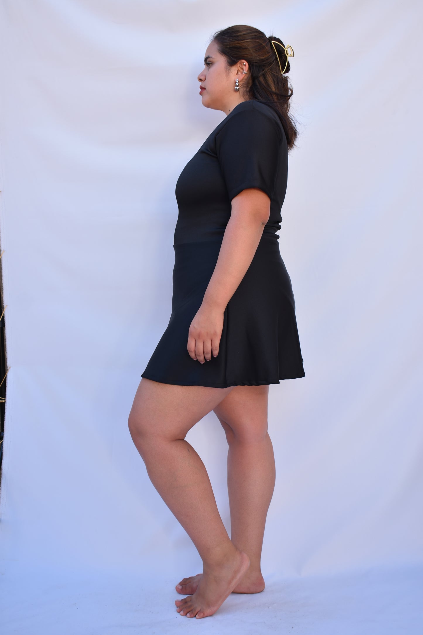 VESTIDO LEANDRA PEPLUM NEGRO