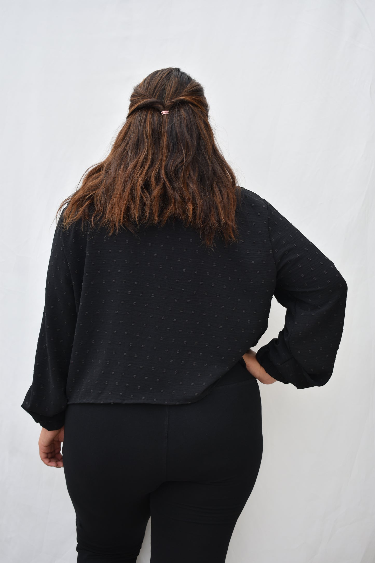 BLUSA MILI NEGRA