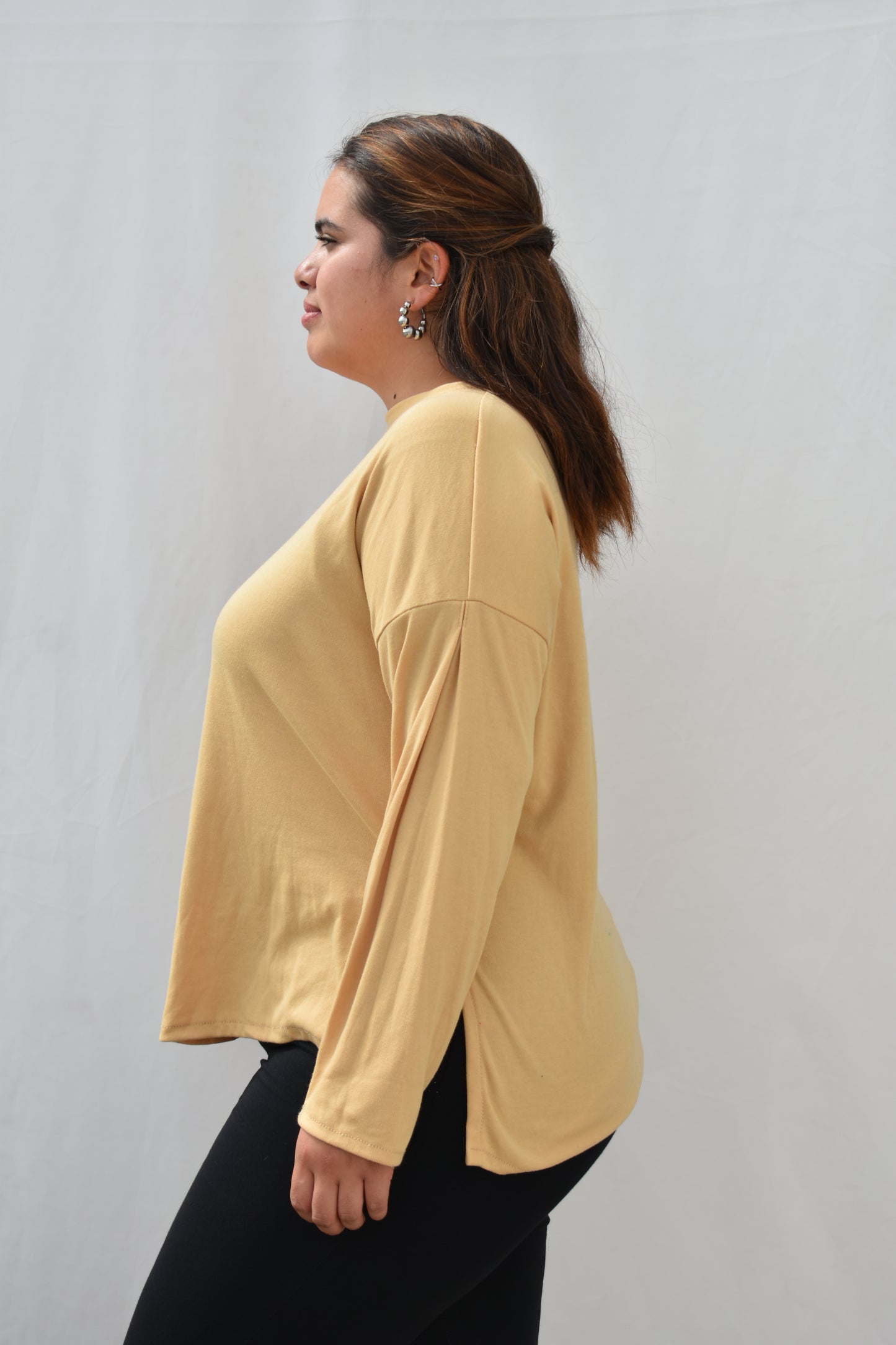 SWETER BASIC