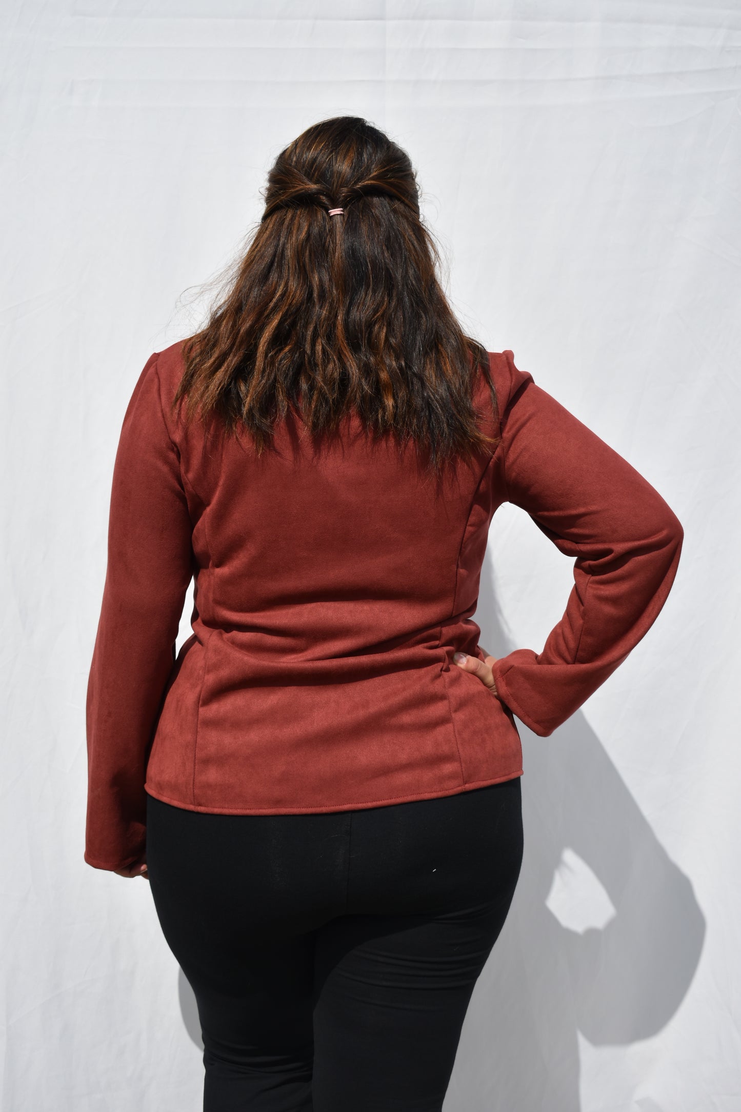 BLAZER DE GAMUZA BURDEO