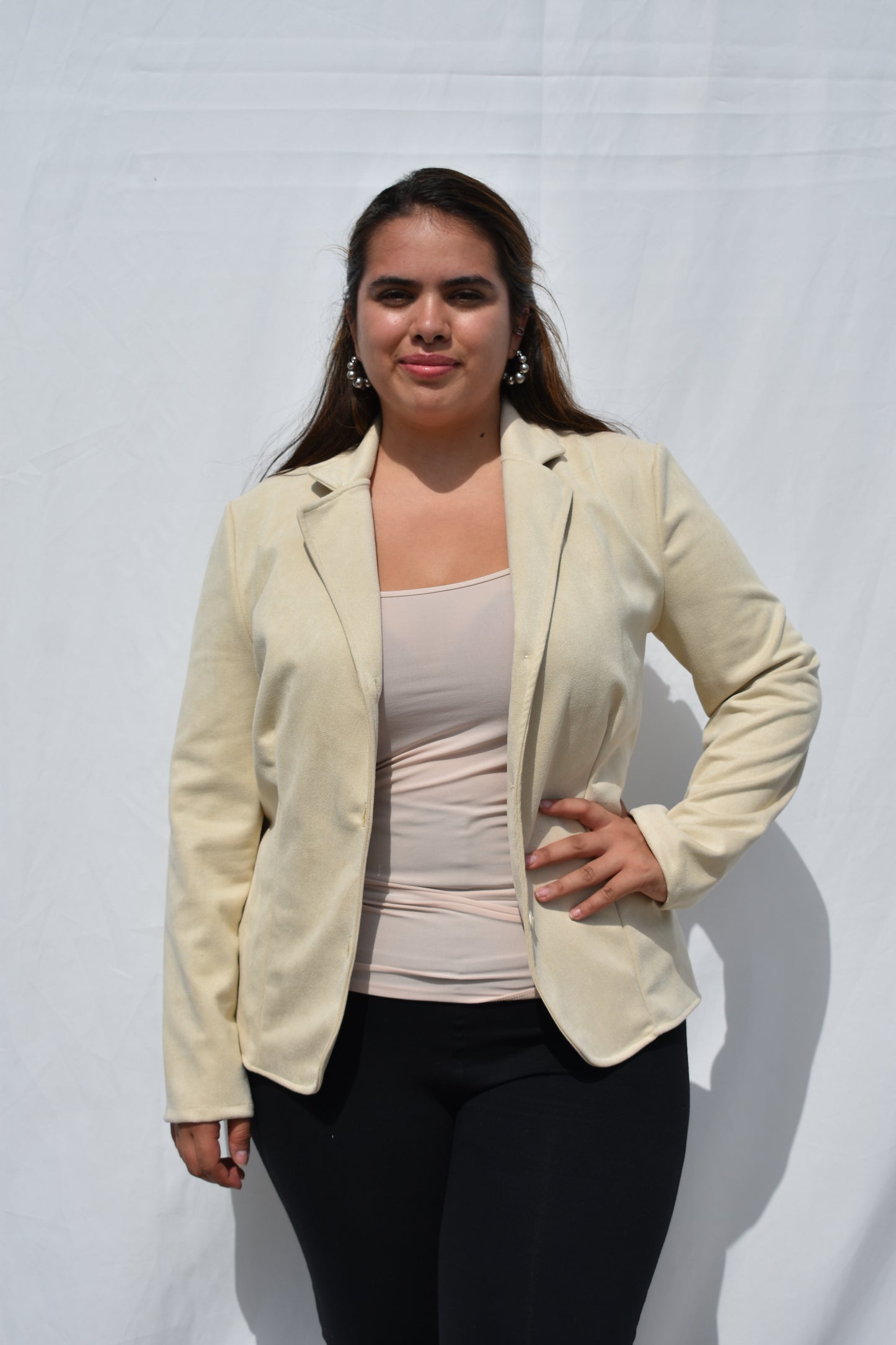 BLAZER DE GAMUZA BEIGE