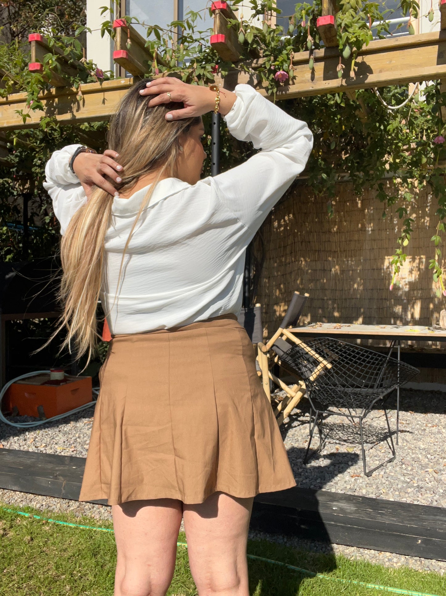 FALDA SHORT TABLEADA CAMEL